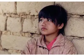 七年过去了，《变形计》中的那个“最美乡村女孩”，过得还好吗？图片