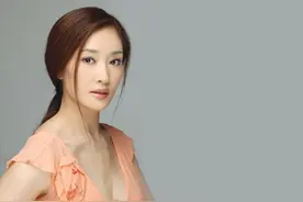 盖丽丽为艺术献身，却因“脱衣哺乳”引争议，如今过得怎样？图片