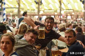 生活在中国7年的德国人：我体验了和平与尊重，中国人很智慧图片