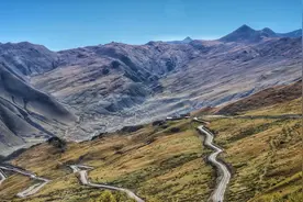 《绿通运输、山路运输用车指南》图片