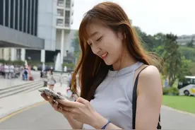 第6章 郁闷的小天后图片