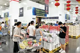 国庆假期惠州真“热”：“微度假”吸粉 “购销旺”吸金图片