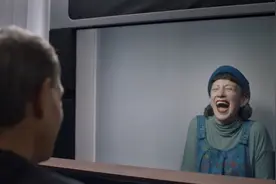 谷歌黑科技：裸眼3D视频通话，宛如真人面对面！Jeff Dean：魔镜图片