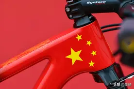 民族品牌 为国争光：喜德盛奥运战车交车图片