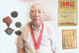 寿光市海洋渔业发展中心老党员郑全友：“党员要时刻冲锋在前、保家卫国、不负人民”图片