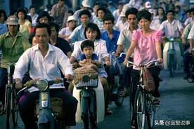 1993年，开放初期的越南胡志明市图片
