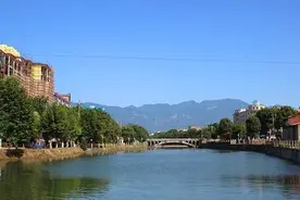 江西一县人口仅30余万，已经“撤县设区”，名字起得好听古韵悠长图片