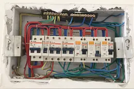 空气开关为什么以“空气”为名？空气开关和漏电保护器有何区别？图片