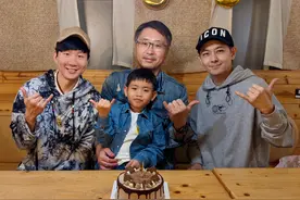 林俊杰更似兄长？与大7岁林志颖罕同框，脸部松弛两颊下垂好显老图片