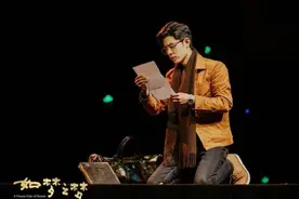 许晴、肖战加盟，《如梦之梦》武汉站明日开演，莲花池旋转座椅可深切感受舞台变化图片