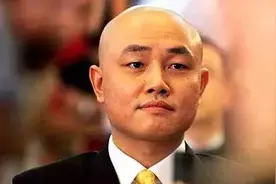 黄光裕重出江湖：富豪英雄，曾经沧海，母亲是再造国美帝国的后盾图片