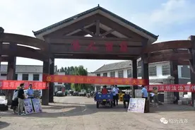 蒙阴县：文明实践赶大集 培育乡村文明新风尚图片