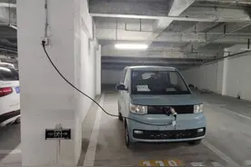 打算取代电瓶车的五菱宏光mini，销量直接打败特斯拉图片