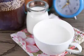 买牛奶，弄懂袋装盒装的4点区别，买错了不易储存易变质，营养差图片