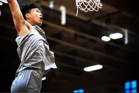 天才高中生吴勇豪，他比张镇麟更值得期待，目标是进入NBA打球图片