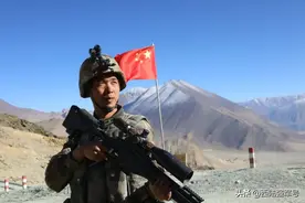 “魔鬼”教官的三次流泪图片