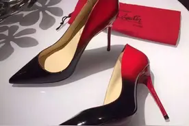 四大奢品鞋，你不会只记得Jimmy Choo吧？更奢华的还有它们图片