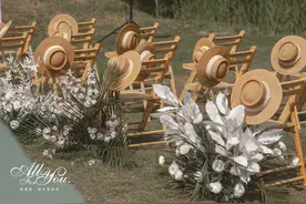 奔向户外的浪漫—小众白绿户外婚礼图片