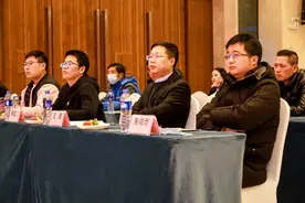 助力长丰草莓“走出去”，顺丰发布《草莓寄递行业解决方案》图片