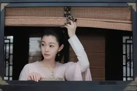 靠戏爆红却因疫情口碑受损，宋轶隔离期间疯狂秀厨艺，人设造假？图片