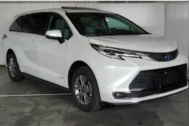 国产丰田塞纳实车已曝光，空间不错，估计能提前上市图片