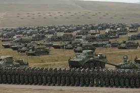 苏联鼎盛时期的军力有多恐怖？“西方-81”军演，8天横扫欧洲大陆图片