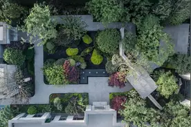 荣盛设计师，做与时间赛跑的人图片