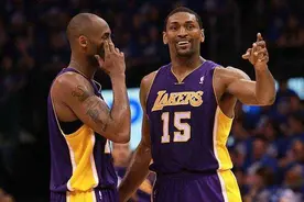 阿泰&科比的“09之约”——当黑面金刚遇上了冷血曼巴图片