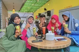 印尼四兄妹长相如同三星堆面具，备受冷眼嘲笑，却仍在传播善意图片