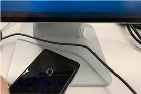 华为MateView让HarmonyOS手机平板秒变电脑图片