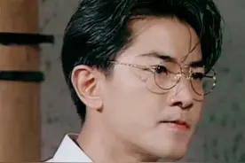 港剧中的魅力型男“眼镜杀”谁的斯文败类最带感？你又被谁撩到了图片