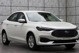 福特四大新车来袭：福睿斯终于升级，神秘“中大型座驾”引猜测！图片