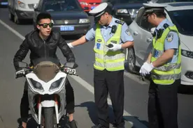 即日起，摩托车两大新规正式实施，车主欢欣鼓舞，终获“解禁”？图片