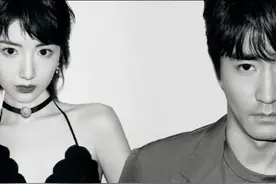 太好磕了！毛晓彤杨玏合体拍摄情侣大片，相拥对视亲密搂肩甜出屏图片