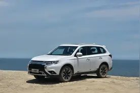 欧蓝德和探岳谁更适合家用，对比一下空间、配置和动力你就知道了图片