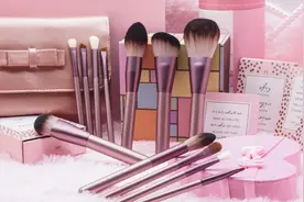 最全的化妆刷分类图片