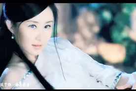 一首值的回味的音乐「情坎-云菲菲」真心爱过你留下的痕迹