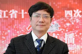 郑强：当年去留学我是唯一回来的人，日本人尊重我！说我有灵魂！图片