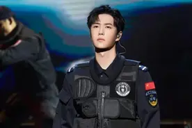 王一博：从未缺席过一次民族大义，却未逃过任何一次网络暴力图片