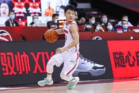 CBA现役七大矮个子球员！两位身高不足1米8，个个都有绝活图片