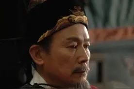他是《雍正王朝》《走向共和》《大明王朝1566》三大国产神剧里的黄金配角，曾在80年代红极一时图片
