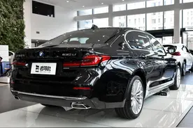 外观稳重空间大，销量高的德系豪华轿车，实拍宝马5系图片