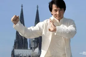 四位艺人国外受辱: 周星驰直接开骂! 成龙硬气打脸! 而他却跪下了图片