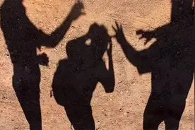 15岁少年被同学打死图片