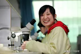 东莞往事：服装厂美女成群，年少无知的我，错过了多少情与爱图片