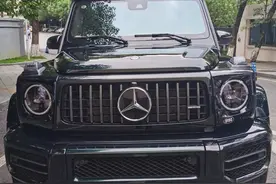 280万元买到美规奔驰G63，洗车师傅坦言漆面很昂贵，全程小心翼翼图片