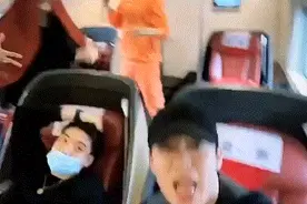 PG One复出10分钟便被赶走，李小璐疑发文安慰：你最厉害图片