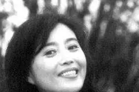 当初的姐弟恋，现在的“母子脸”，丁嘉丽怎么从来不诉苦喊冤图片