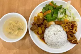 看完4Ｓ店“免费午餐”，终于明白，为何那么多人在饭点去看车了图片