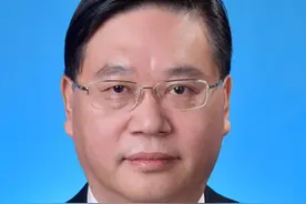 黄永章已于今年4月就任中石油集团副总经理图片